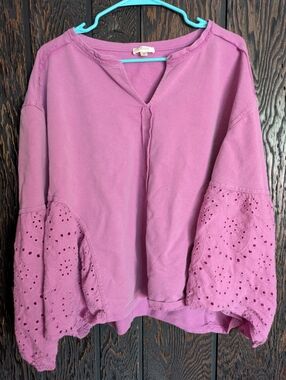 Eyelet-Sleeve Pullover Top in Dusty Rose